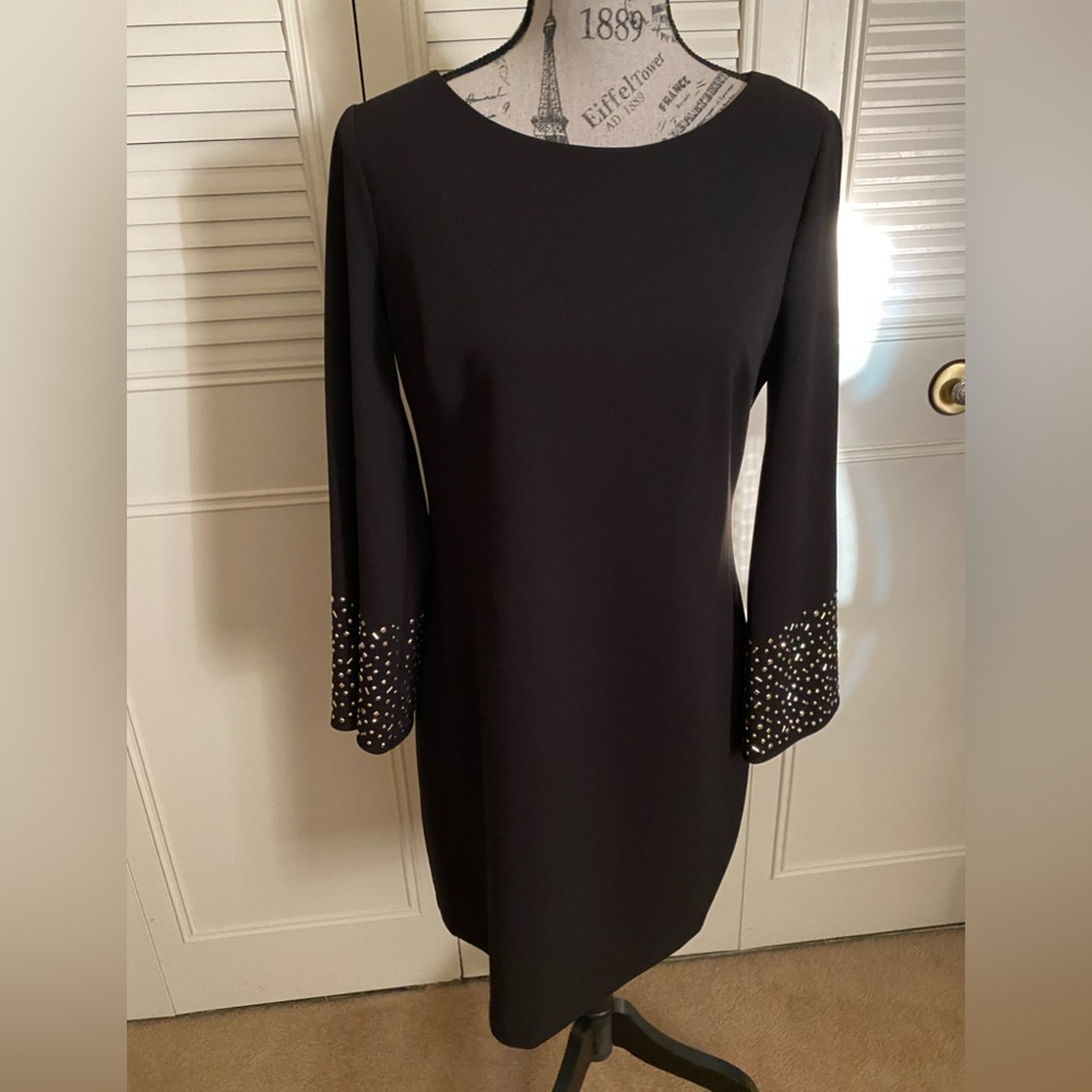 Jessica Howard black shift dress wide bell sleeve studs - Picture 3 of 17